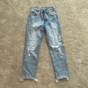 Levi’s jeans !!